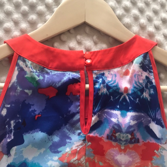 ❤️ High-Low Floral Tank ❤️ - Picture 3 of 3